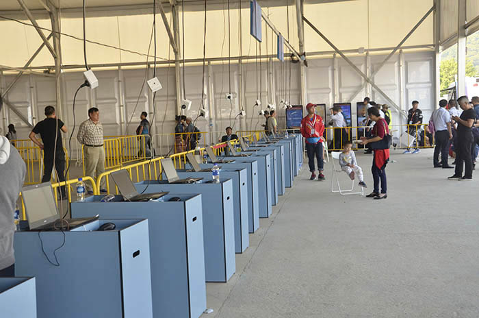 華旭J15S身份證閱讀器現場圖片